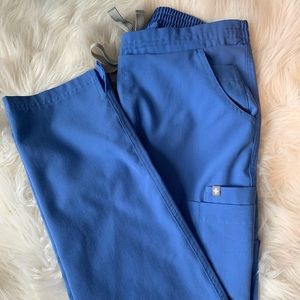 Figs: Yola Petite Skinny Ceil Blue Scrub Pants